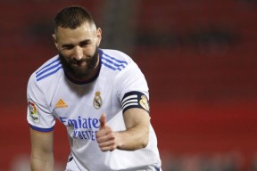 开云体育服务-冲刺阶段葡超传出新动向，马德里竞技遗憾出局，管理层表态：态度坚定，阵容厚度经受考验(马德里竞技比赛)